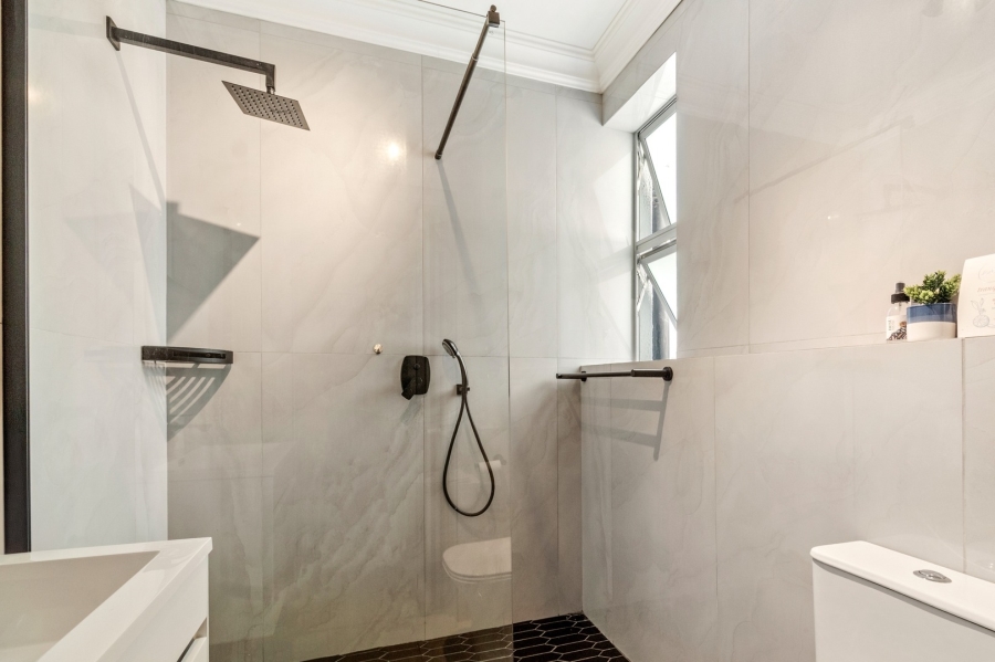 To Let 0 Bedroom Property for Rent in Mouille Point Western Cape